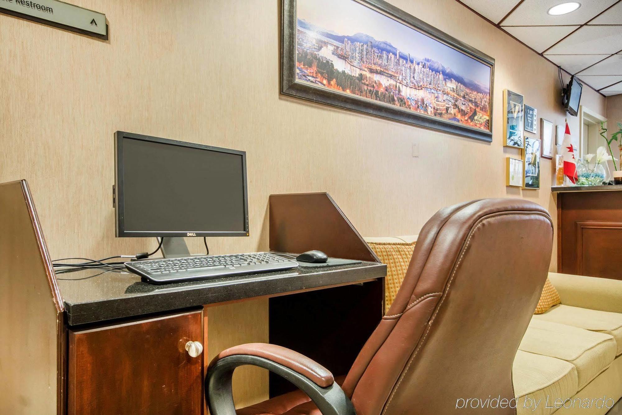 Quality Hotel & Suites Langley Kültér fotó